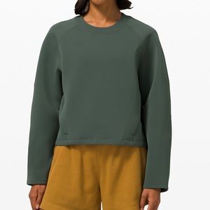 Lululemon Airwrap Crew